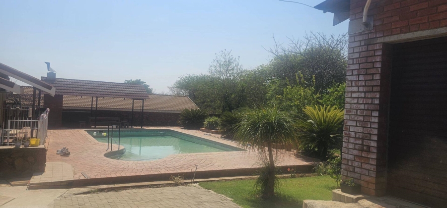 4 Bedroom Property for Sale in Elandsrand North West